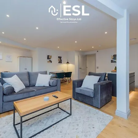 Open Plan 2 Bedroom Church Apartment With Free Parking Shrewsbury Exterior photo